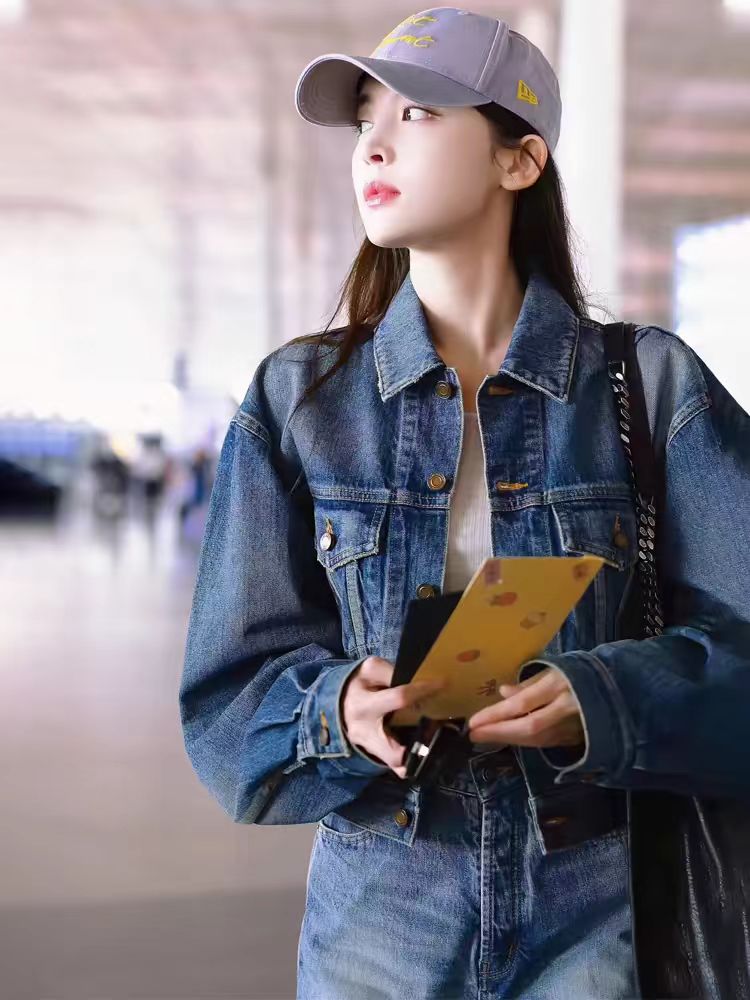Women's Retro Loose Casual Denim Jacket Button Front - Image 3