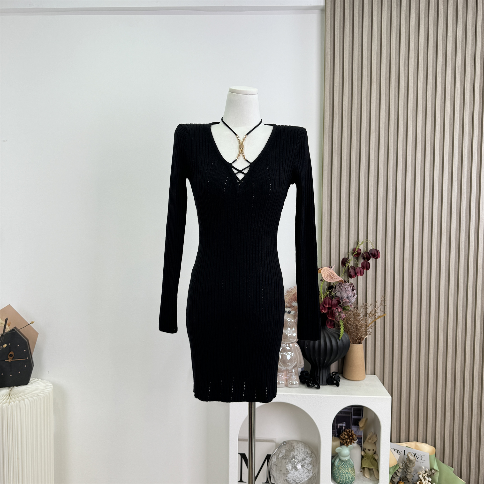Cher Black V-Neck Halter Cutout Knit Dress with Gold Thread Detail for Women Autumn